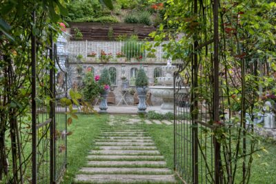RoyalGarden_Skofja Loka-38_compressed